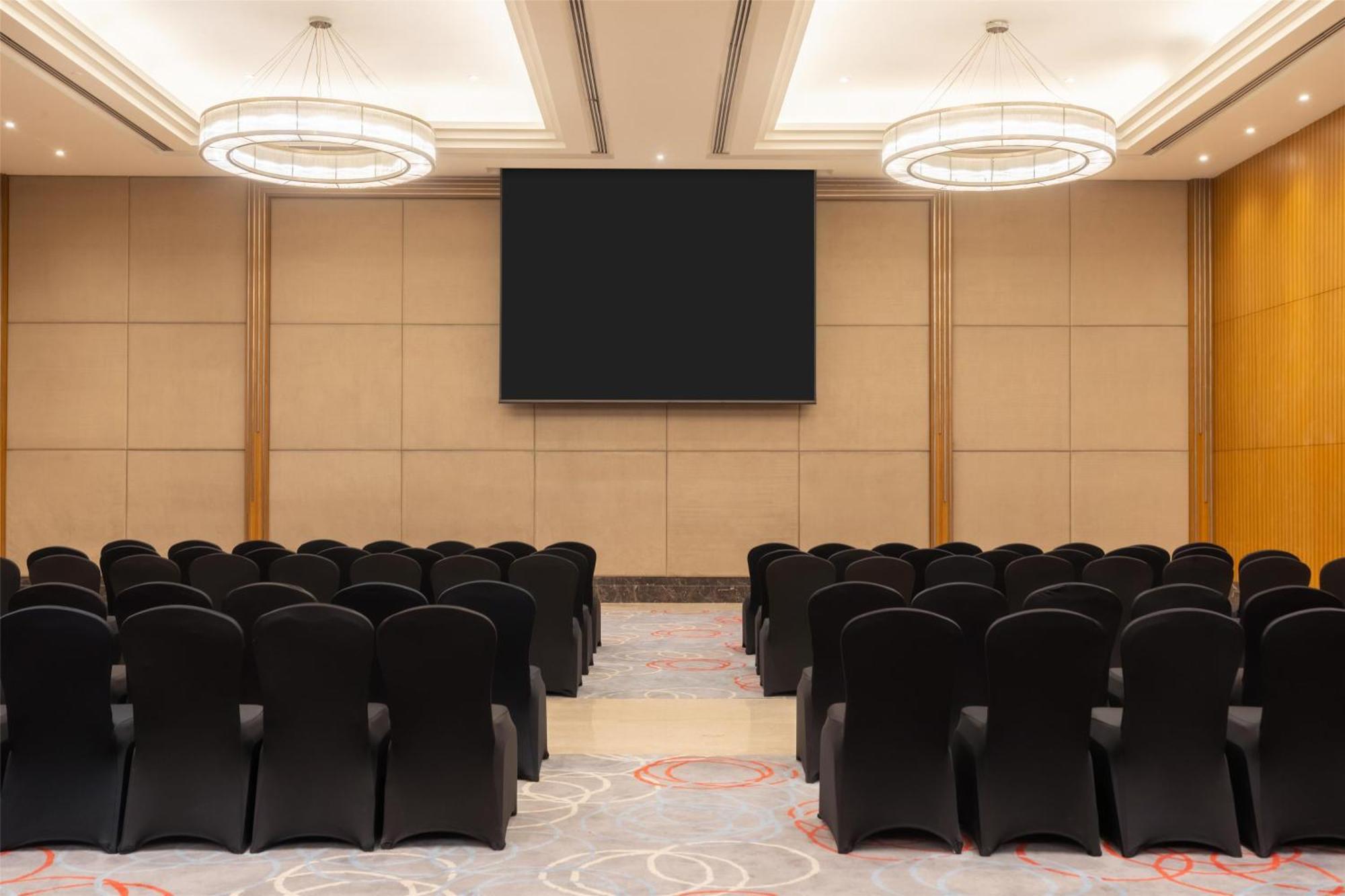 Radisson Blu Hotel Rudrapur Extérieur photo