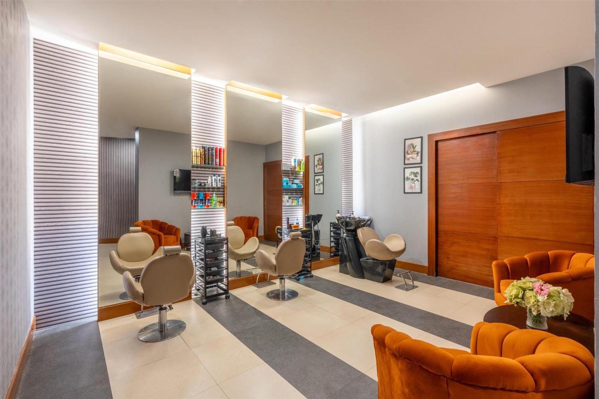 Radisson Blu Hotel Rudrapur Extérieur photo