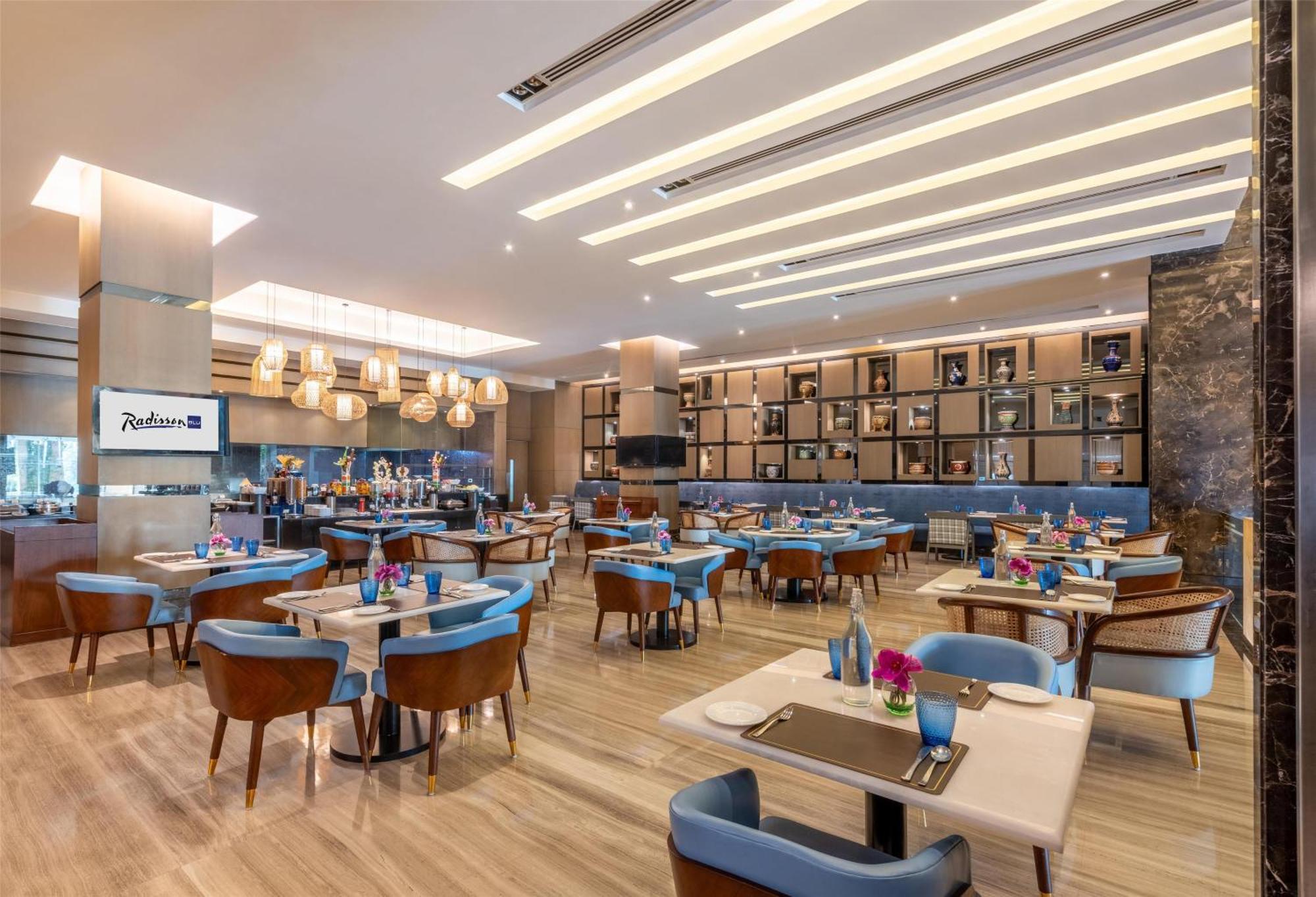 Radisson Blu Hotel Rudrapur Extérieur photo