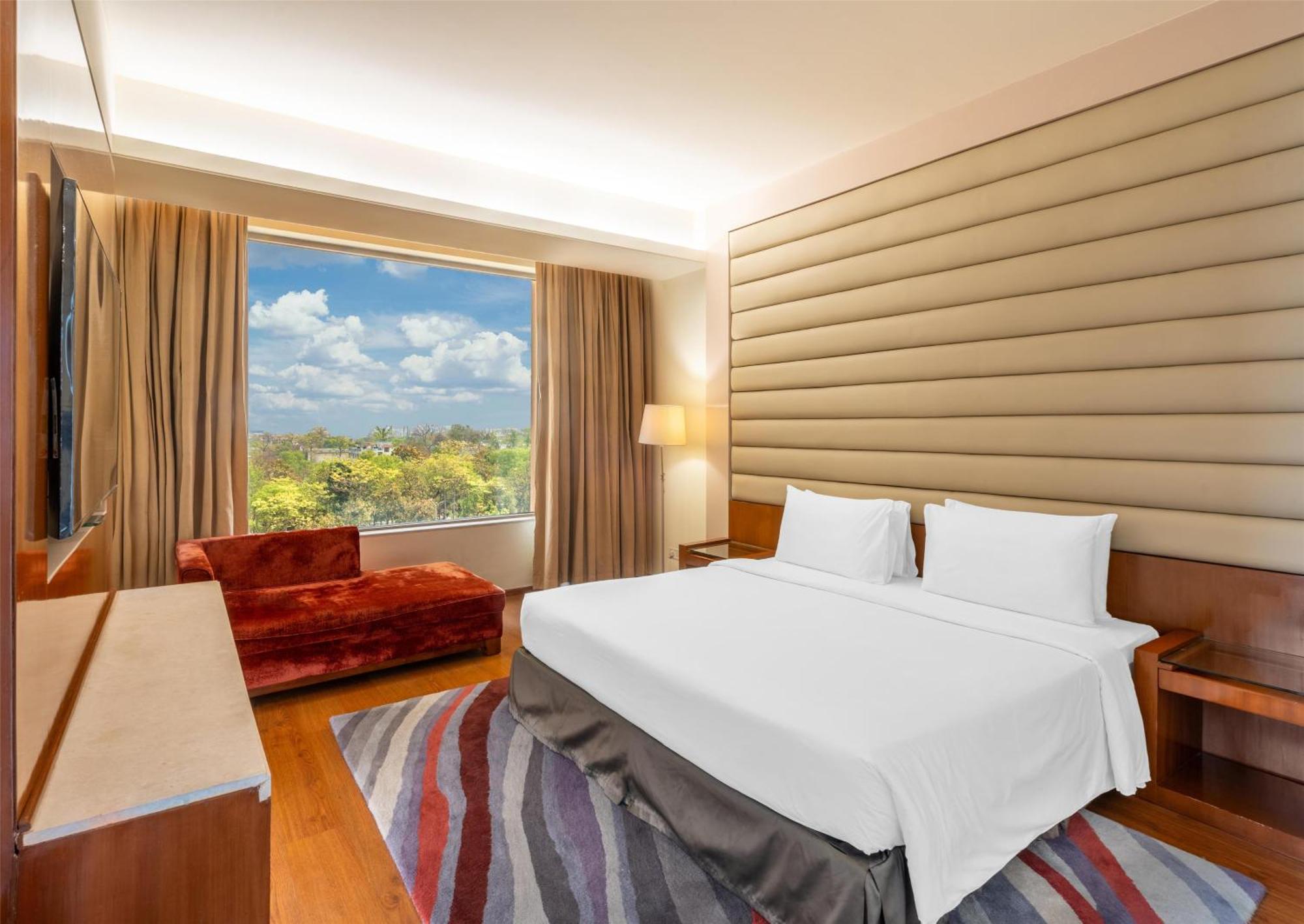 Radisson Blu Hotel Rudrapur Extérieur photo