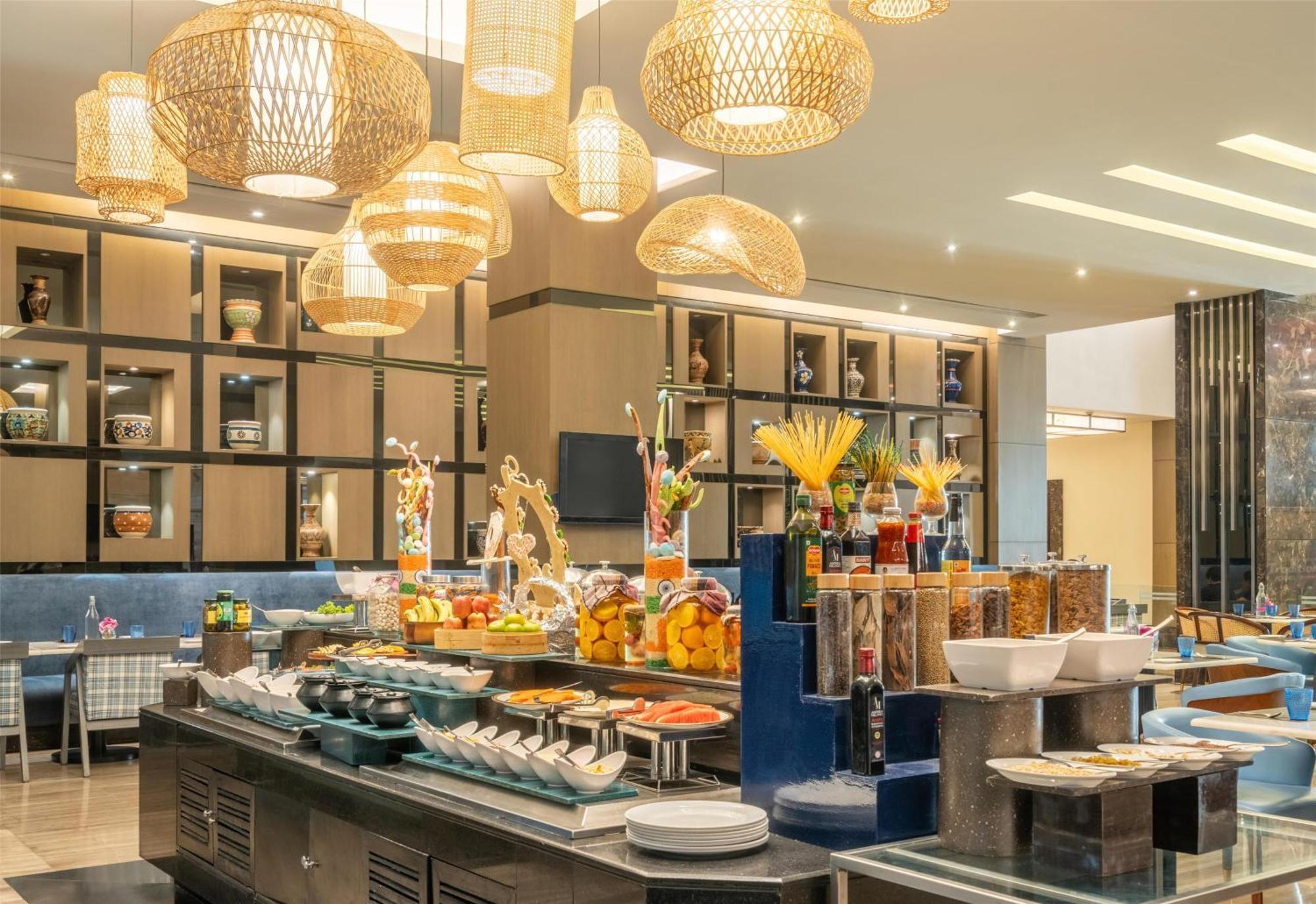 Radisson Blu Hotel Rudrapur Extérieur photo