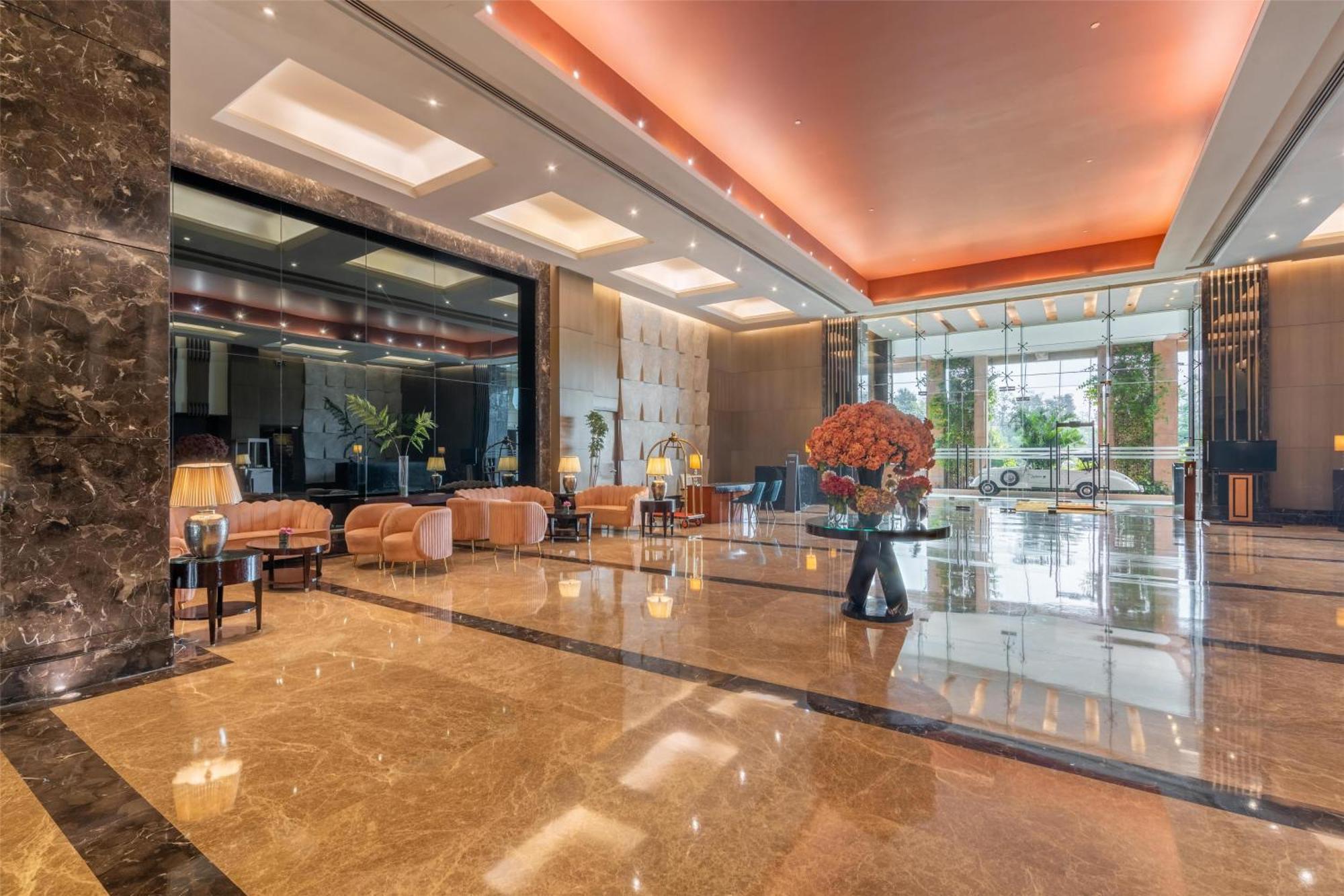 Radisson Blu Hotel Rudrapur Extérieur photo